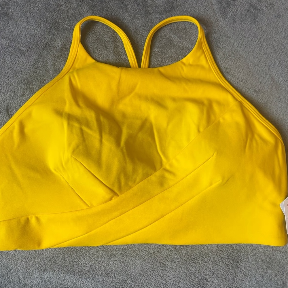 Lululemon Flow Y Wrap-Front High-Neck Bra *Light Support, B/C Cup Maze Yellow 6
